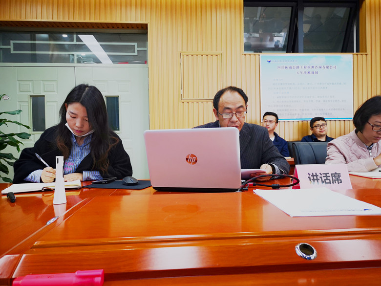 抗疫生產(chǎn)兩不誤,堅(jiān)定信心不動(dòng)搖 抗疫生產(chǎn)兩不誤,堅(jiān)定信心不動(dòng)搖