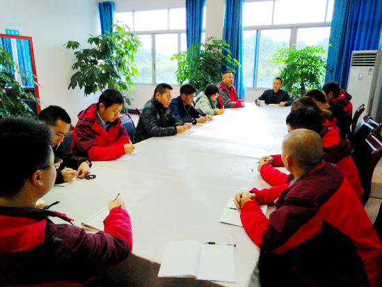 峨漢高速SY1監(jiān)理試驗(yàn)室接受公司領(lǐng)導(dǎo)例行檢查 峨漢高速SY1監(jiān)理試驗(yàn)室接受公司領(lǐng)導(dǎo)例行檢查